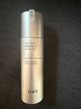 All Day Perfect All In One Revitalizing Anti-Wrinkle Serum - Silver